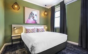 Nightcap At Pritchards Hotel